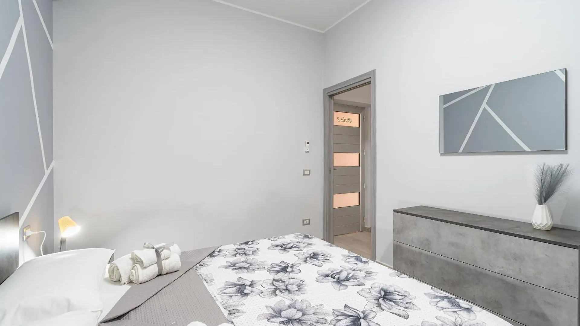 Le Quattro Perle Apartments باكينو بيت ضيافة